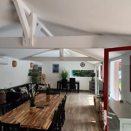 Mendi Ura Hébergement de vacances Saint-Pée-sur-Nivelle